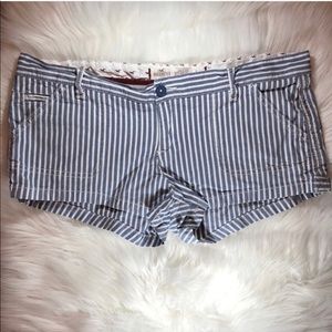 Hollister Blue & White Pin Stripe Shorts Size 7